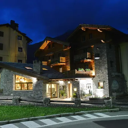 Otel Maison Saint Jean 4*