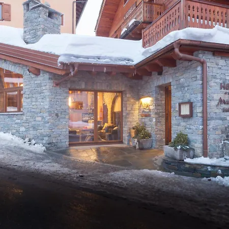 Maison Saint Jean Hotel