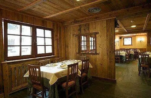 圣简马森酒店 酒店 4*