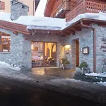 Maison Saint Jean Hotel