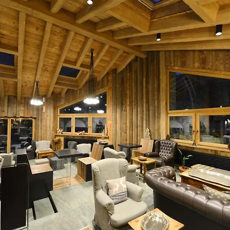 Maison Saint Jean Hotel 4*