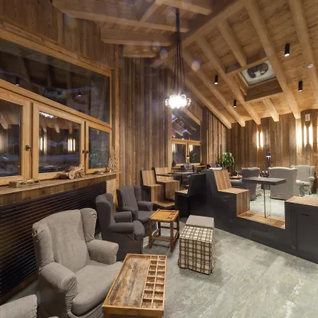 Hotel Maison Saint Jean 4*