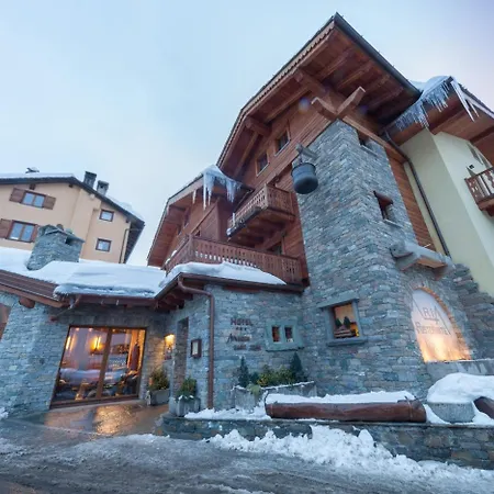 Hotel Maison Saint Jean 4*