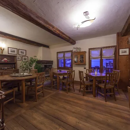 Hotell Maison Saint Jean Courmayeur