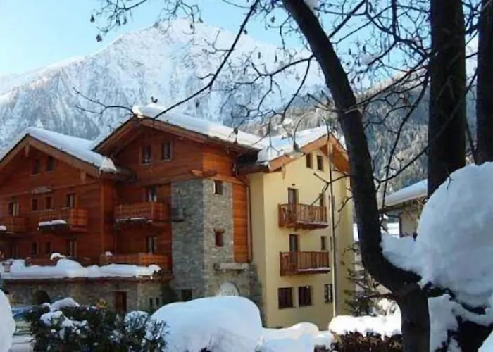 Отель Maison Saint Jean