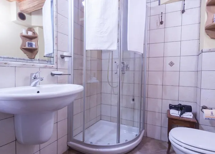 Отель Maison Saint Jean